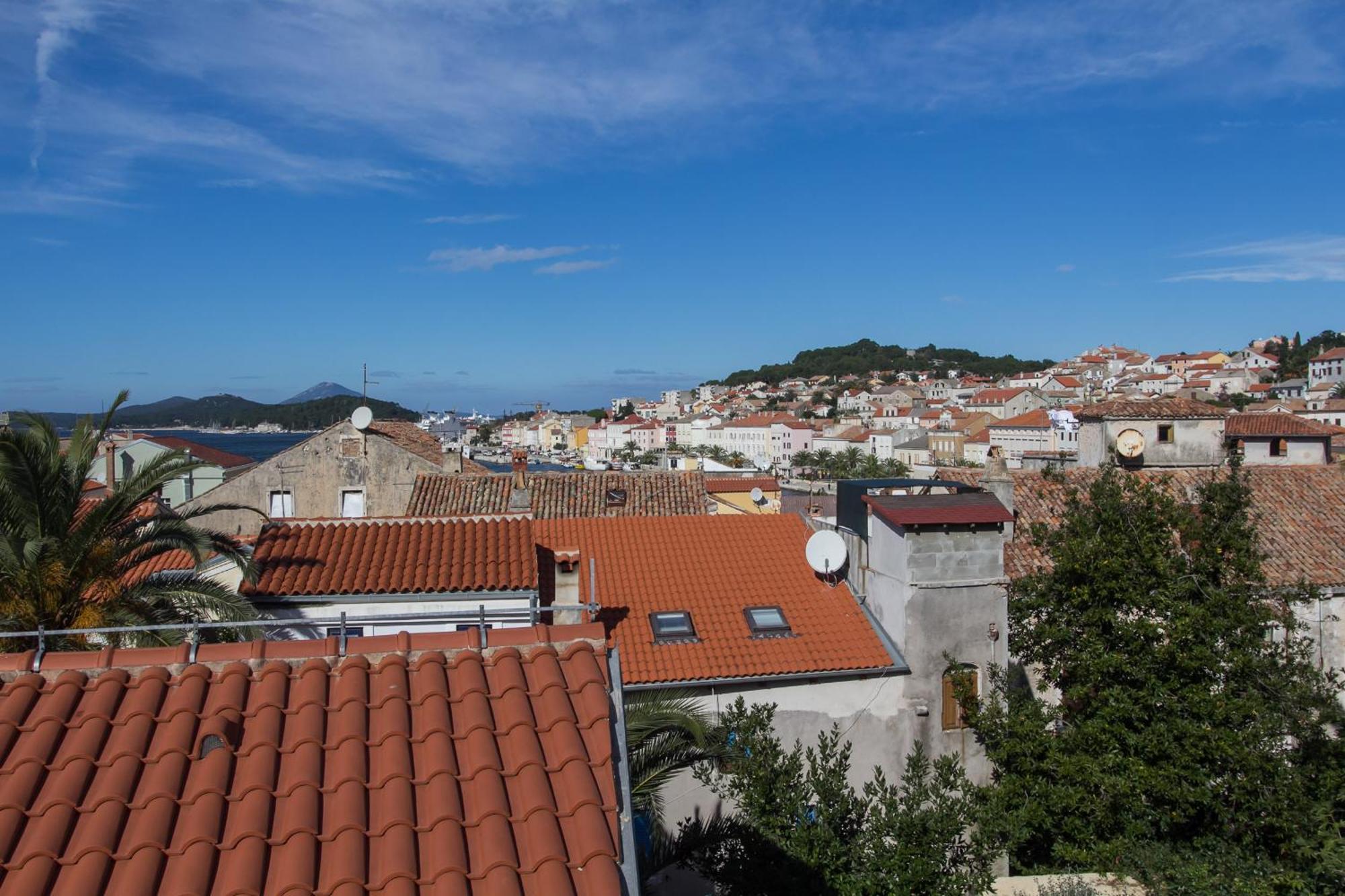 Apartman Natasa Mali Lošinj Екстериор снимка