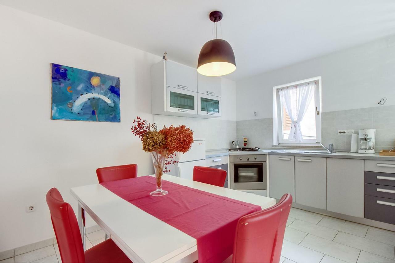 Apartman Natasa Mali Lošinj Екстериор снимка