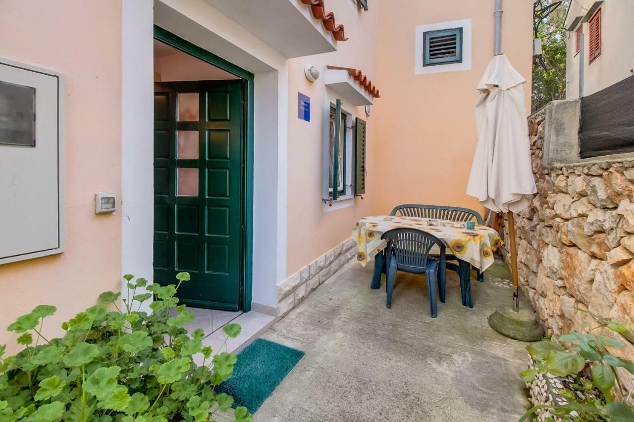 Apartman Natasa Mali Lošinj Екстериор снимка