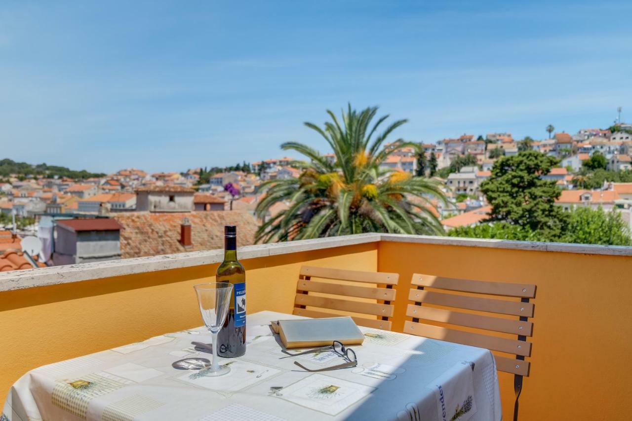 Apartman Natasa Mali Lošinj Екстериор снимка